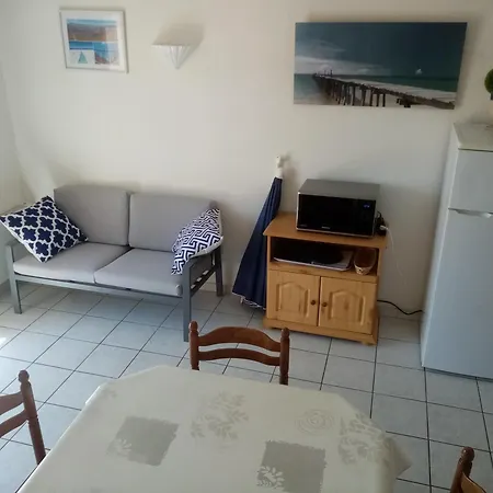 A 150 M De La - T3 Confort - 4 Pers - Roussillon - 1 Apartment Sainte-Marie